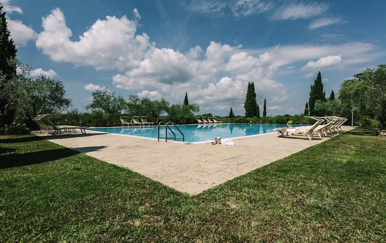 Tenuta Quarrata Capannoli Aparthotel
